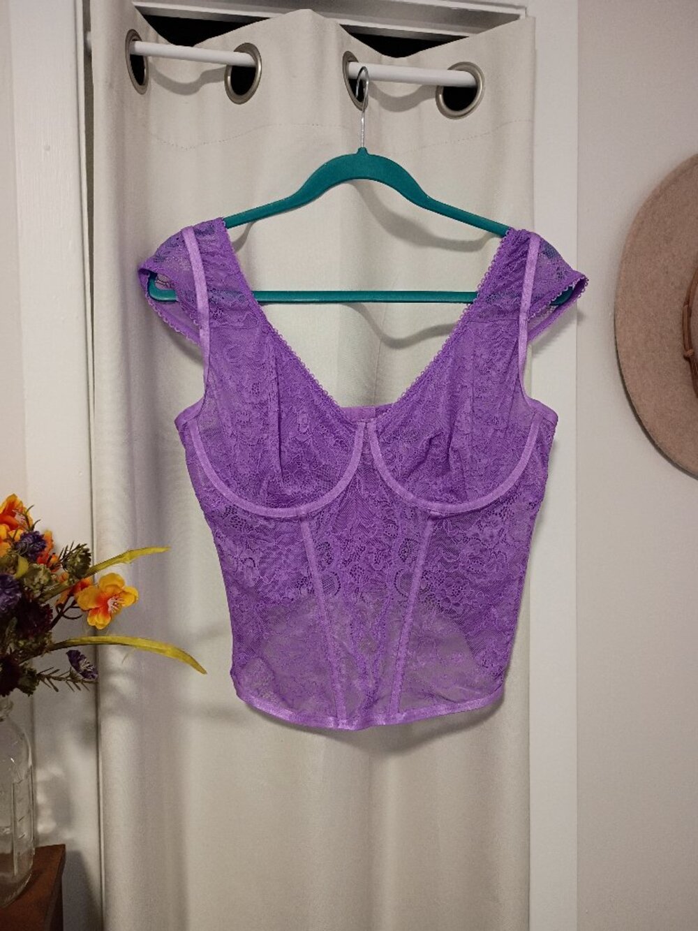 Like New! Torrid Size 1 Lavender Lace Underwire Bustier